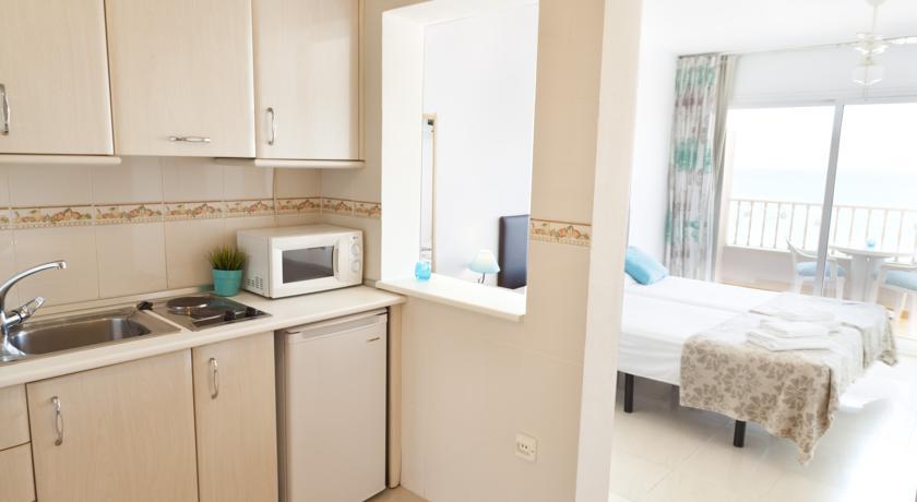 Apartamentos Carolina Torremolinos Pokój zdjęcie